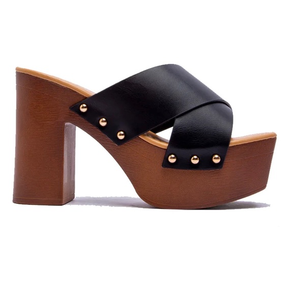 Cute Cognac Color Thick Heels - Picture 1 of 6